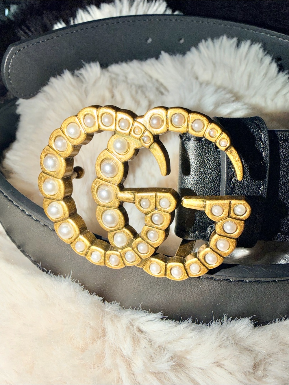New Ladies Belt with pearl buckle detail